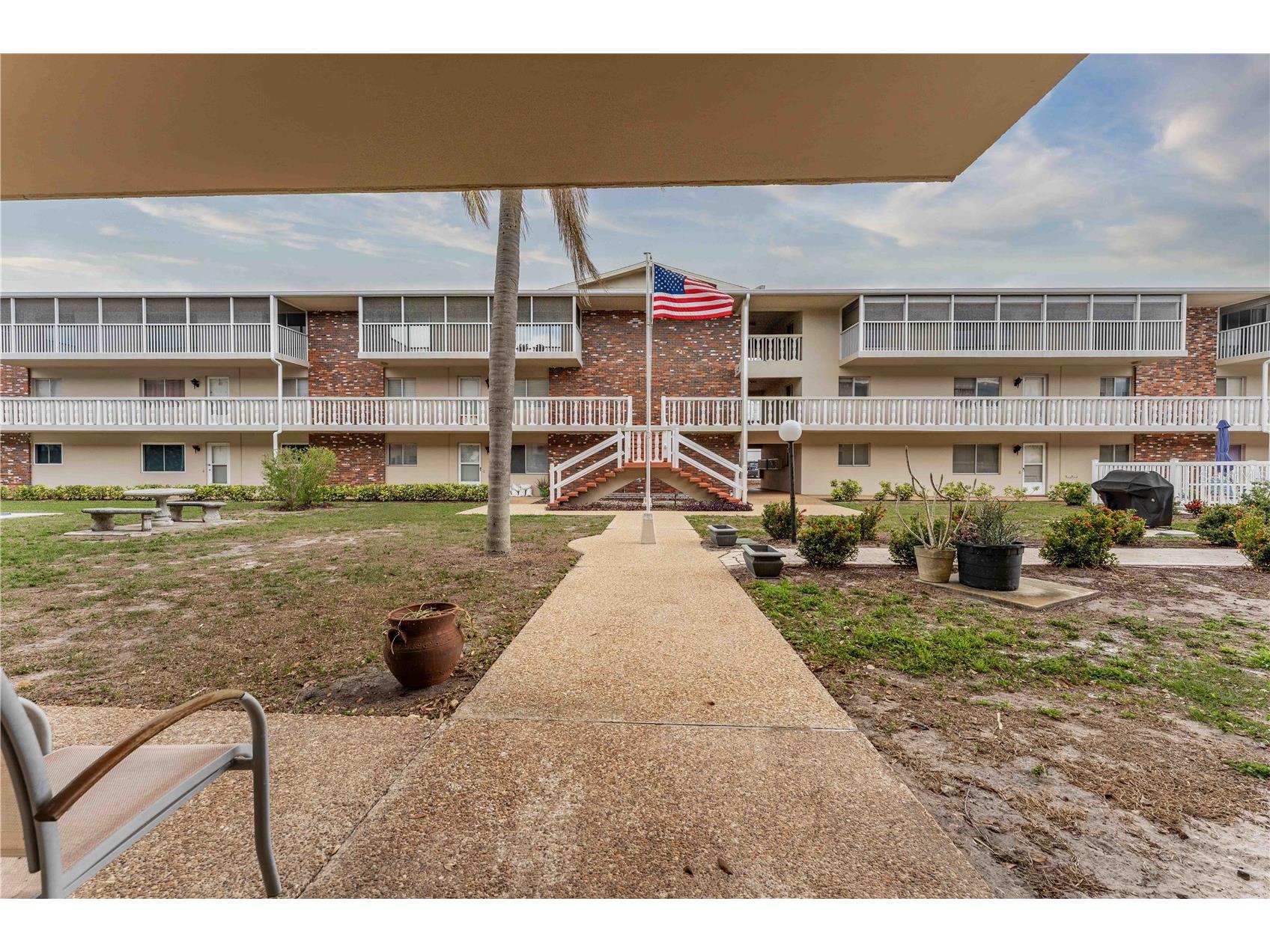 3755 S School Avenue #41 Sarasota FL 34239 A4691238 image38