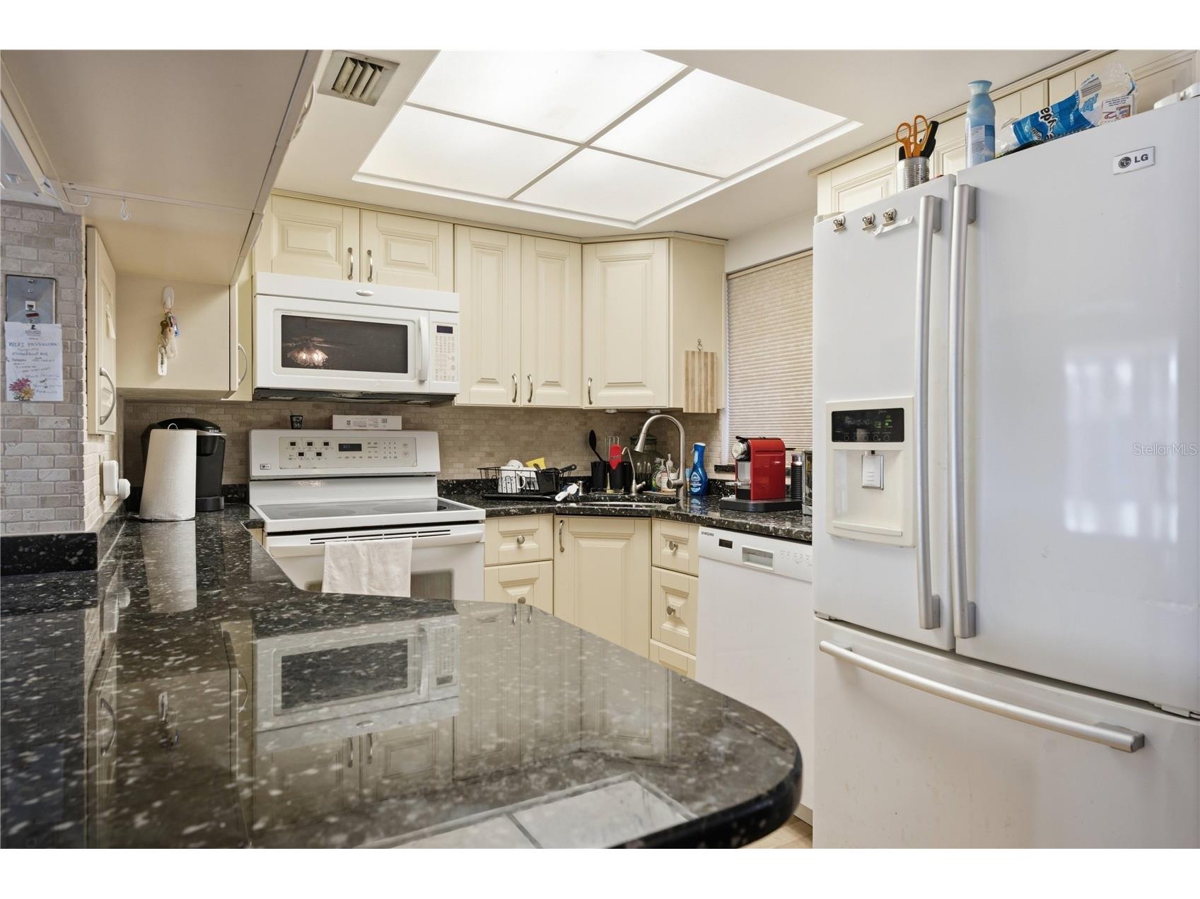 3755 S School Avenue #41 Sarasota FL 34239 A4691238 image9