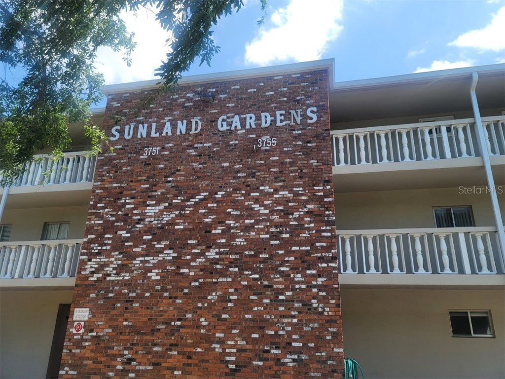 3755 S School Avenue #42 Sarasota FL 34239 O6195693 image1