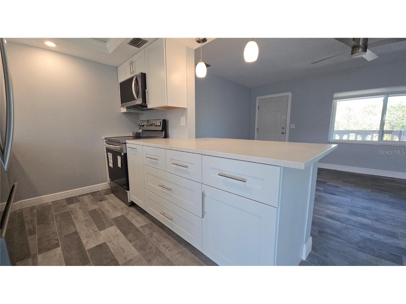 3755 S School Avenue #42 Sarasota FL 34239 A4673132 image9