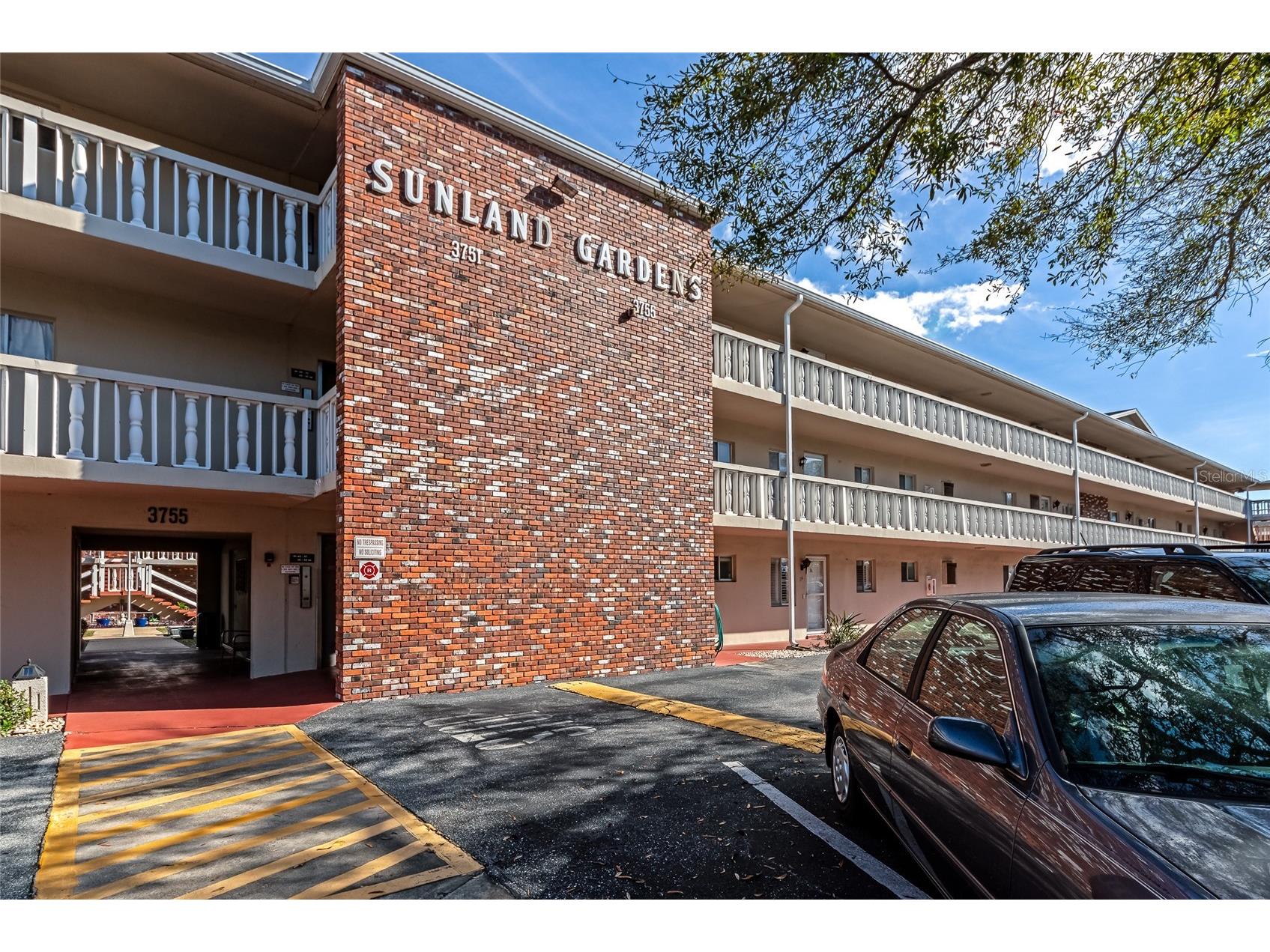 3755 S School Avenue #44 Sarasota FL 34239 A4677552 image1