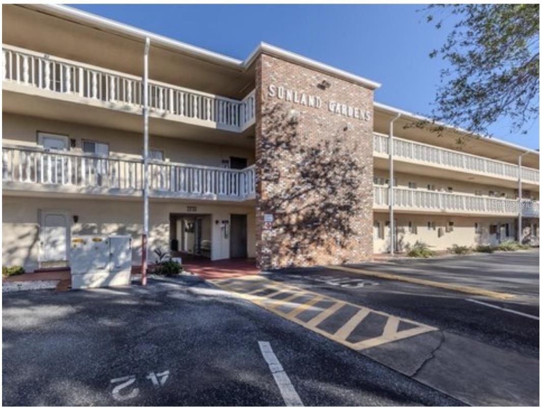 3755 S School Avenue #54 Sarasota FL 34239 A4698211 image1