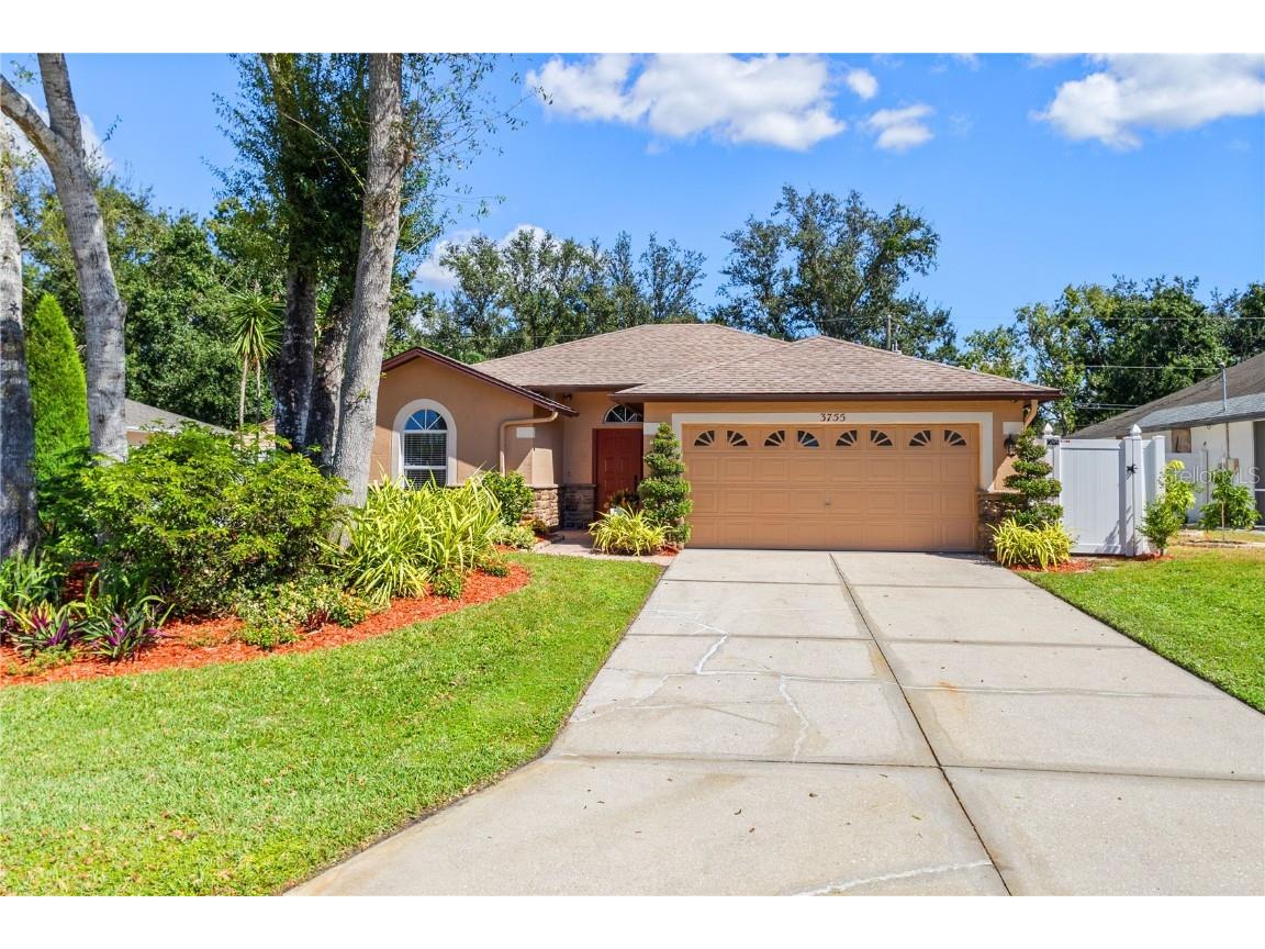 3755 Wake Avenue Sarasota FL 34240 A4668865 image1