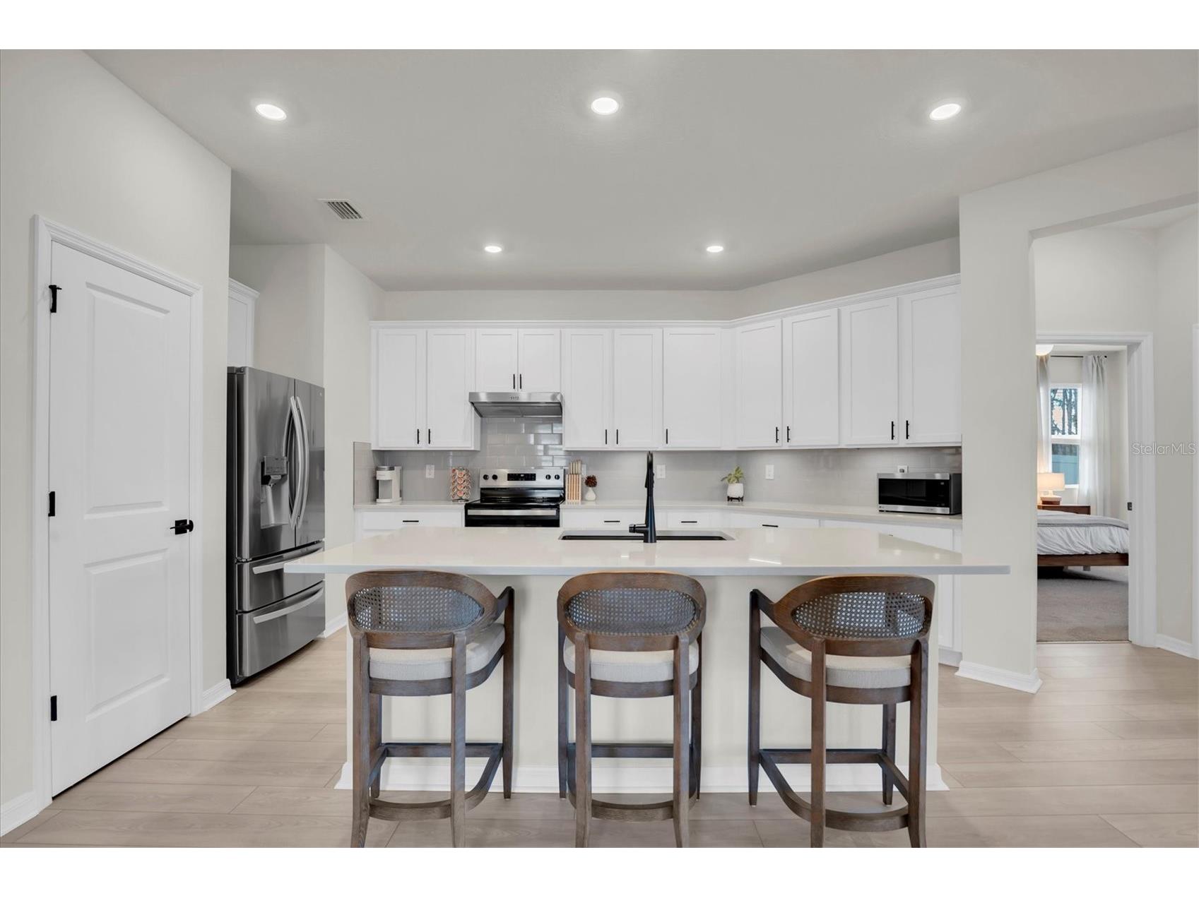 37557 Mackenzie Drive Zephyrhills FL 33540 W7882460 image7