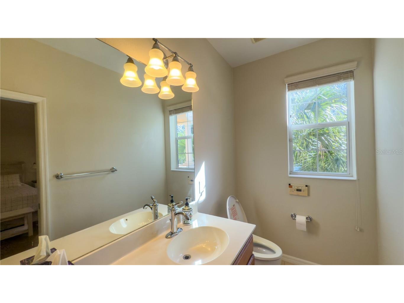 3756 82nd Avenue Circle E #101 Sarasota FL 34243 A4665659 image17