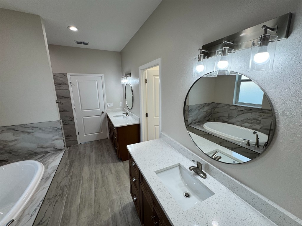 37565 Teri Court Dade City FL 33525 TB8376252 image5