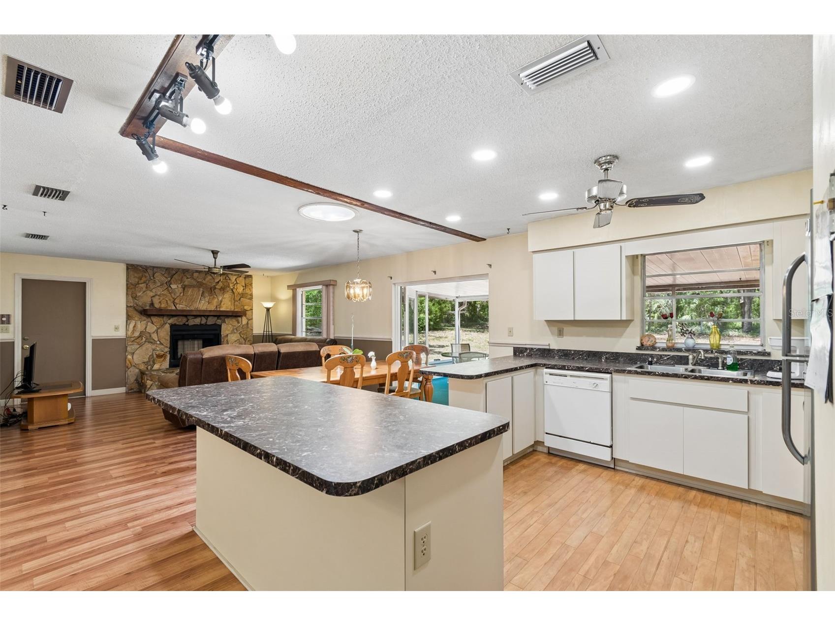 3757 E Side Court Inverness FL 34453 TB8504221 image7