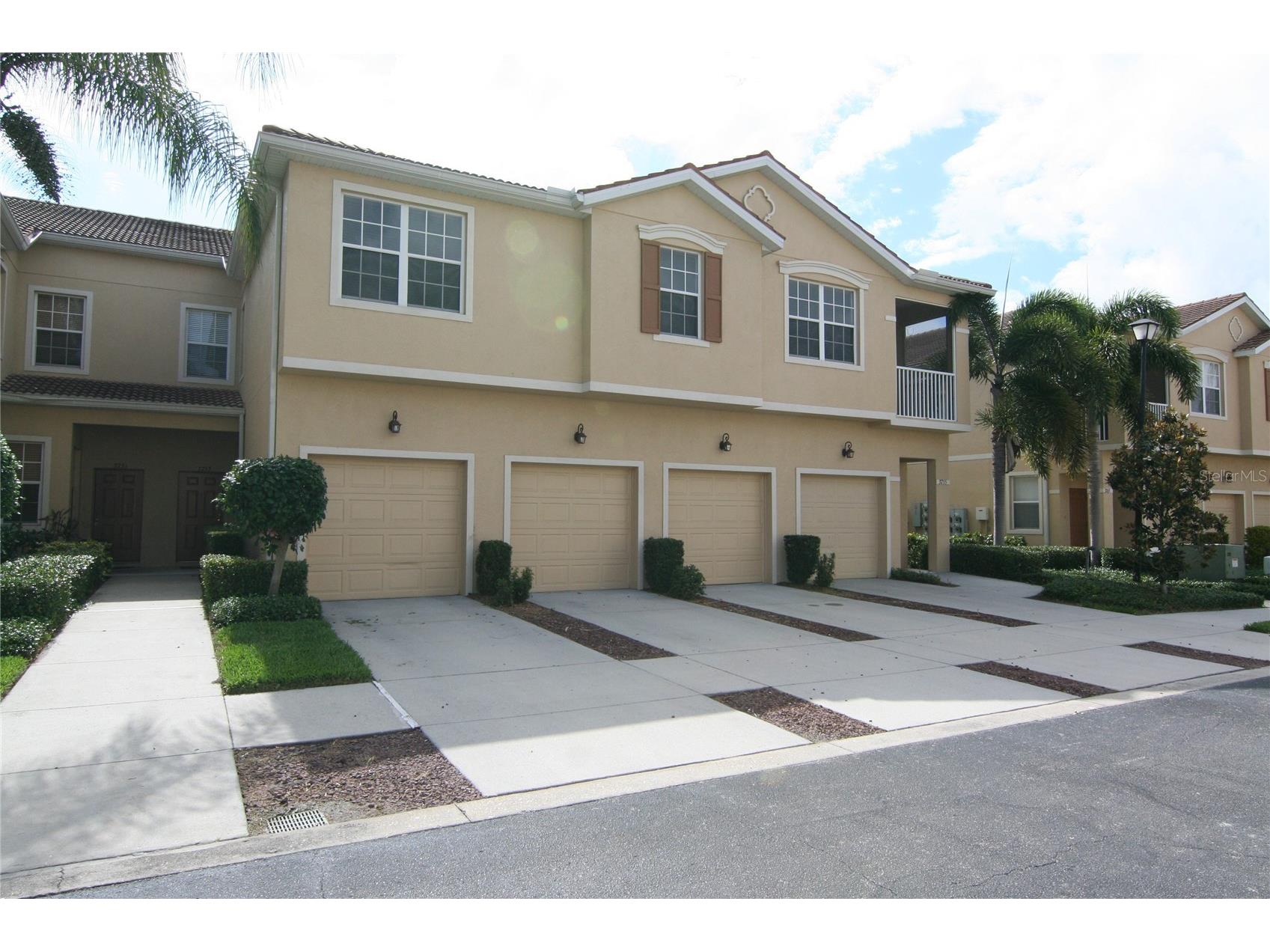 3757 Parkridge Circle #5-106 Sarasota FL 34243 R4911456 image1