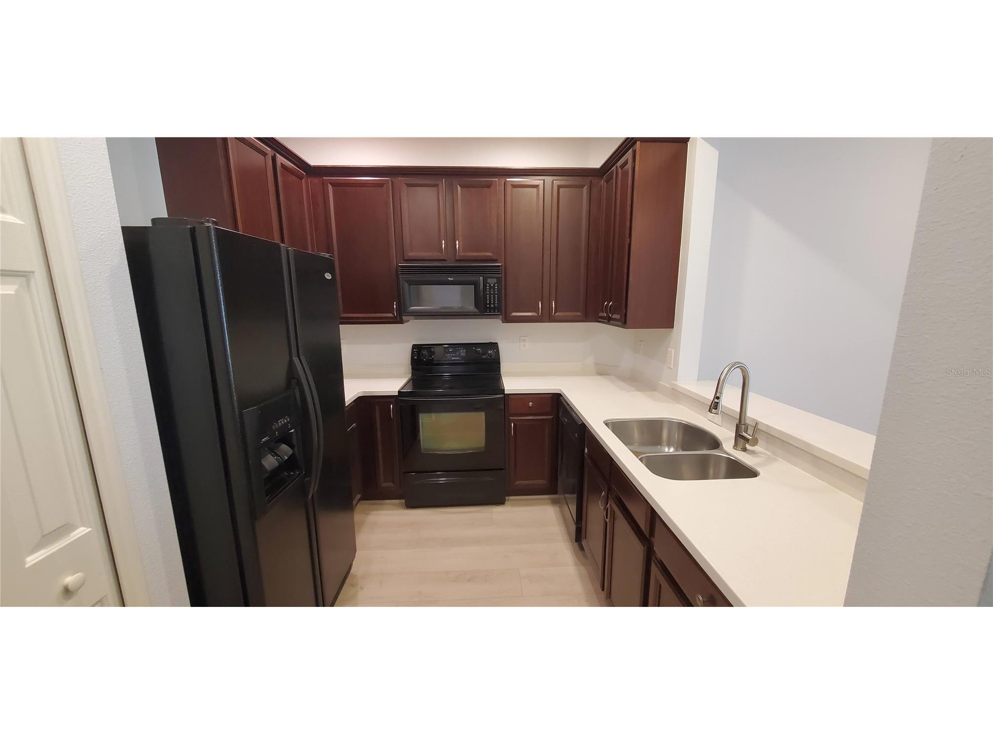 3757 Parkridge Circle #5-106 Sarasota FL 34243 R4911456 image5