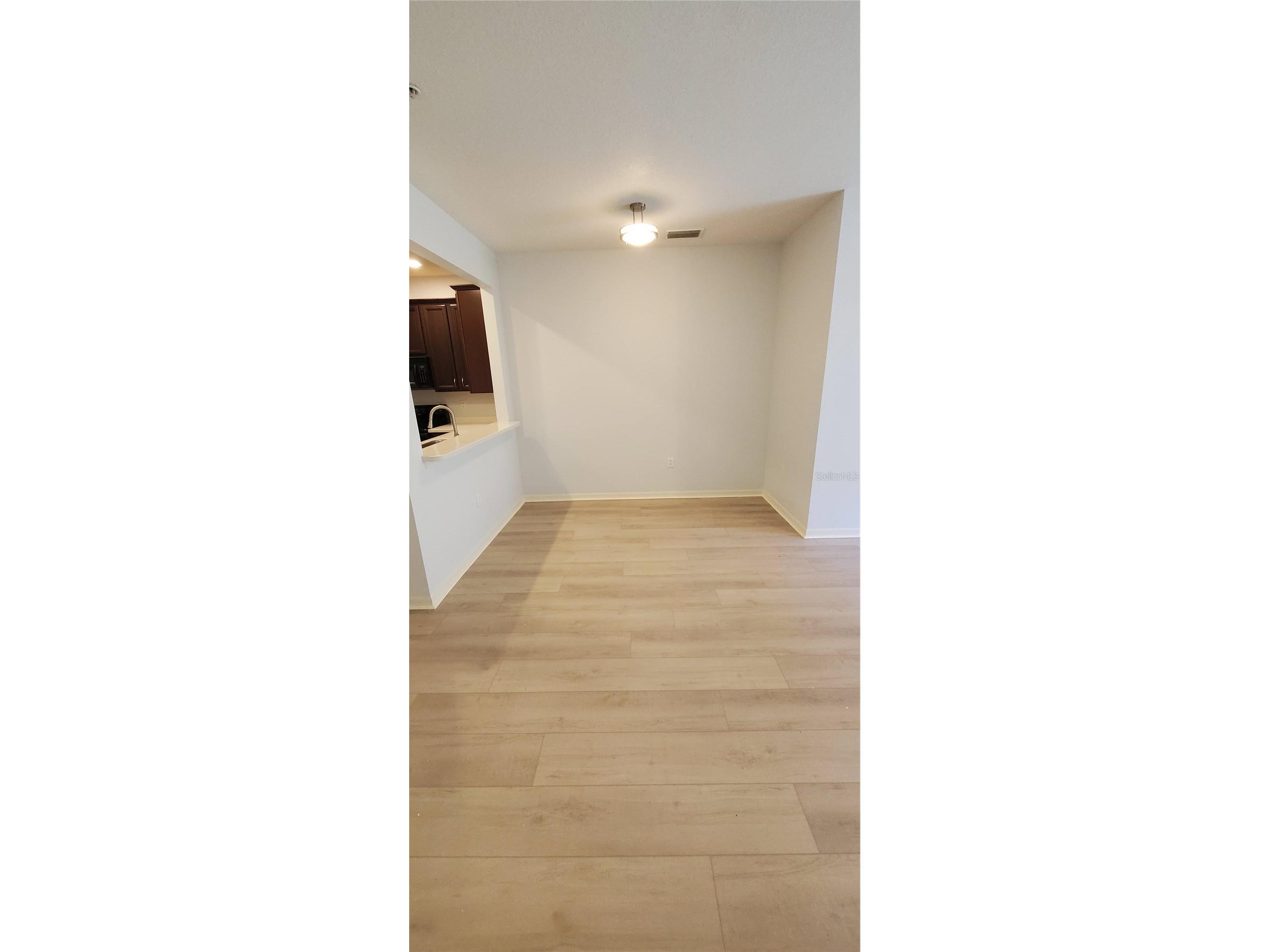 3757 Parkridge Circle #5-106 Sarasota FL 34243 R4911456 image6