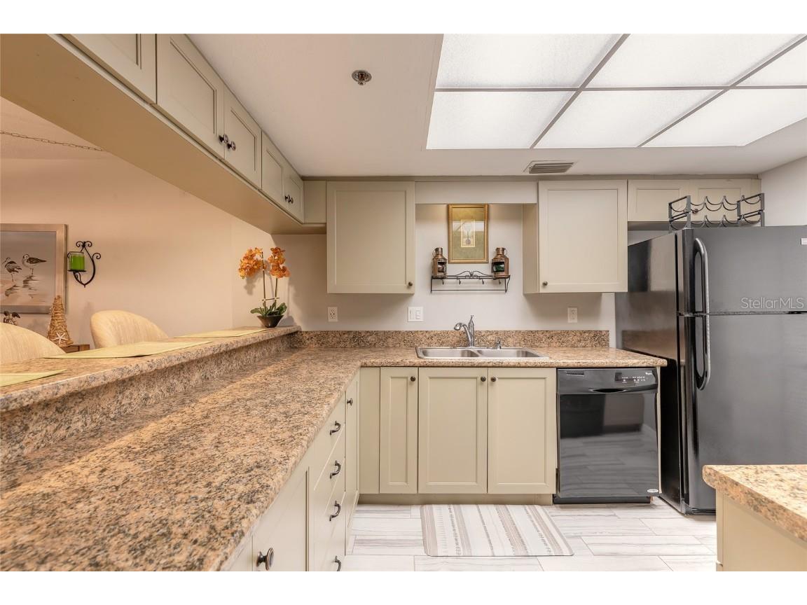 3757 S Atlantic Avenue #1104 Daytona Beach FL 32118 V4943957 image24