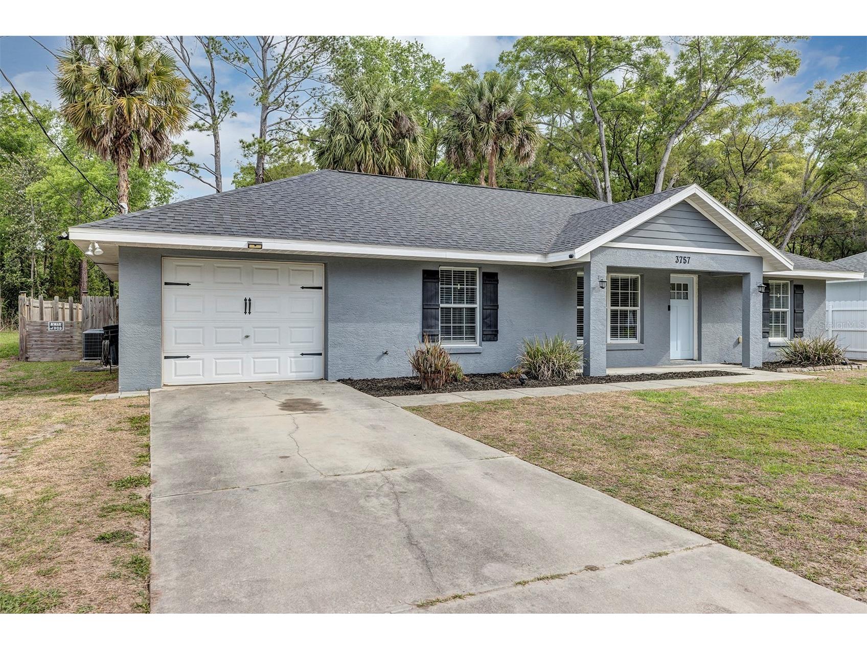 3757 SE 133rd Place Belleview FL 34420 G5110159 image1