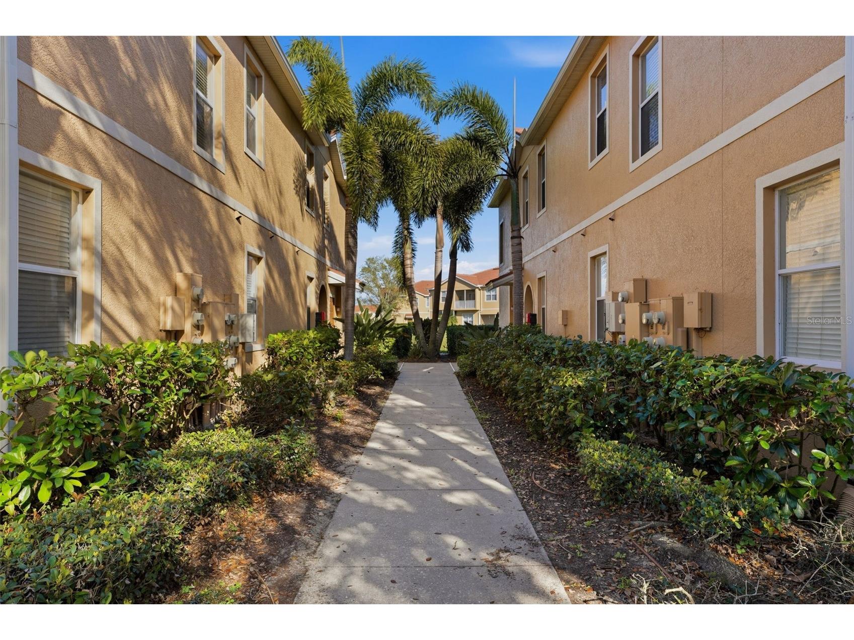 3758 Parkridge Circle #24-201 Sarasota FL 34243 A4685805 image2
