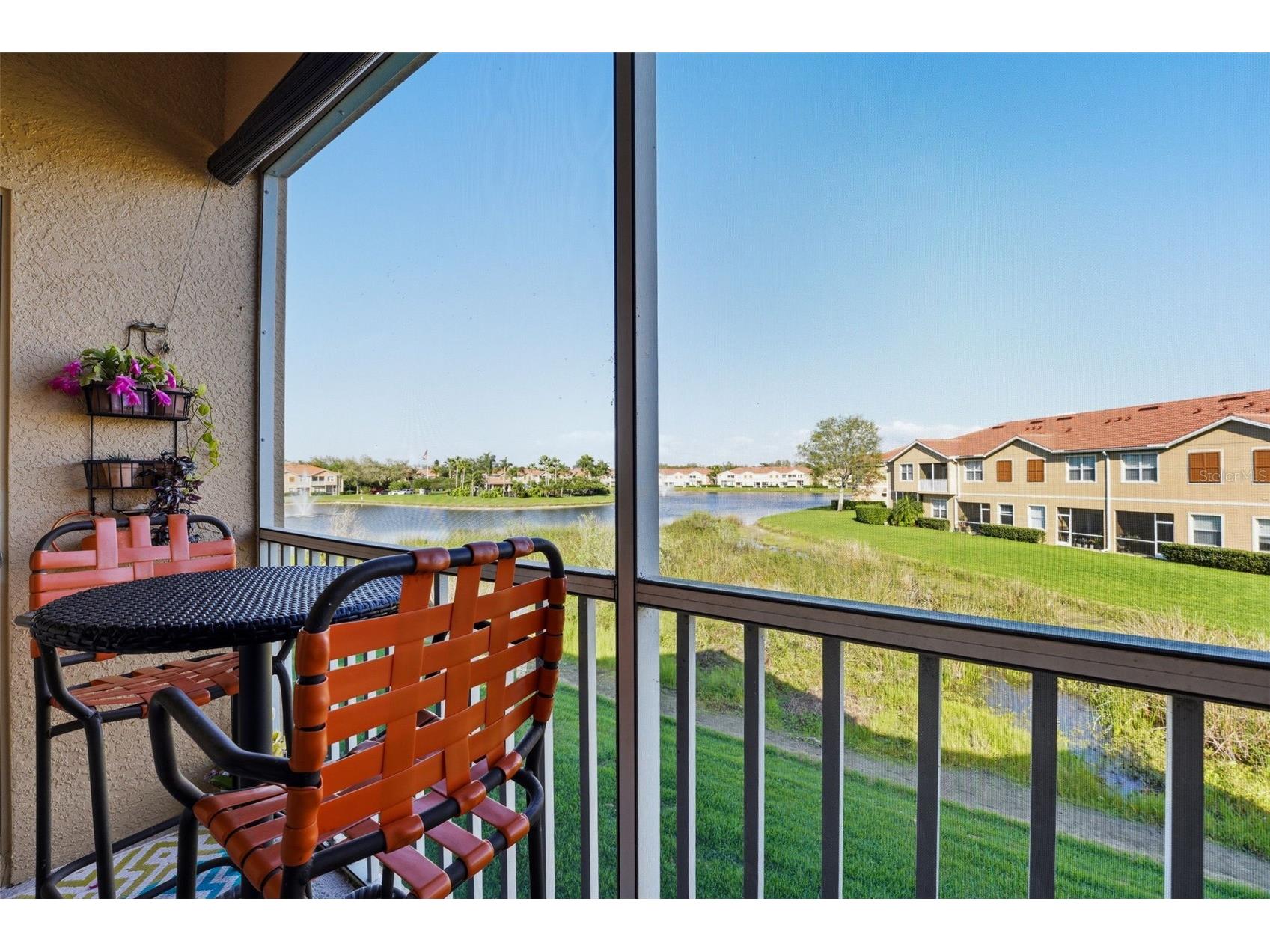3758 Parkridge Circle #24-201 Sarasota FL 34243 A4685805 image23