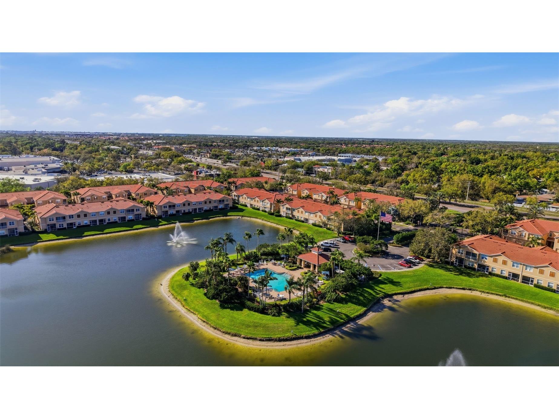 3758 Parkridge Circle #24-201 Sarasota FL 34243 A4685805 image36