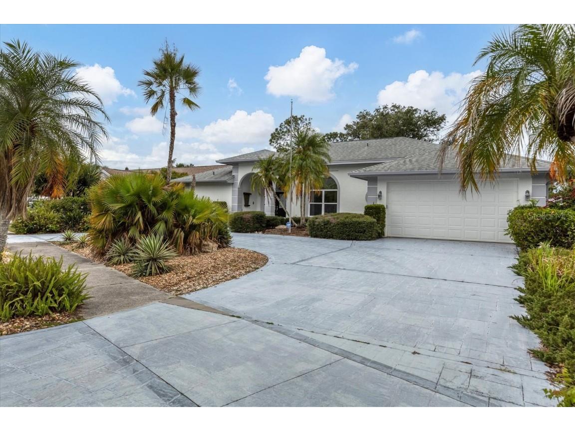 3758 Surrey Lane Sarasota FL 34235 A4567227 image1