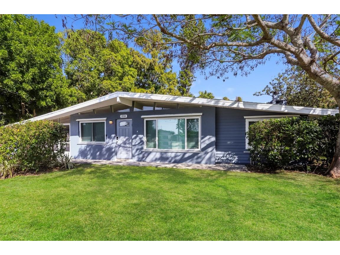 3759 Saint Charles Circle Sarasota FL 34233 O6235318 image1