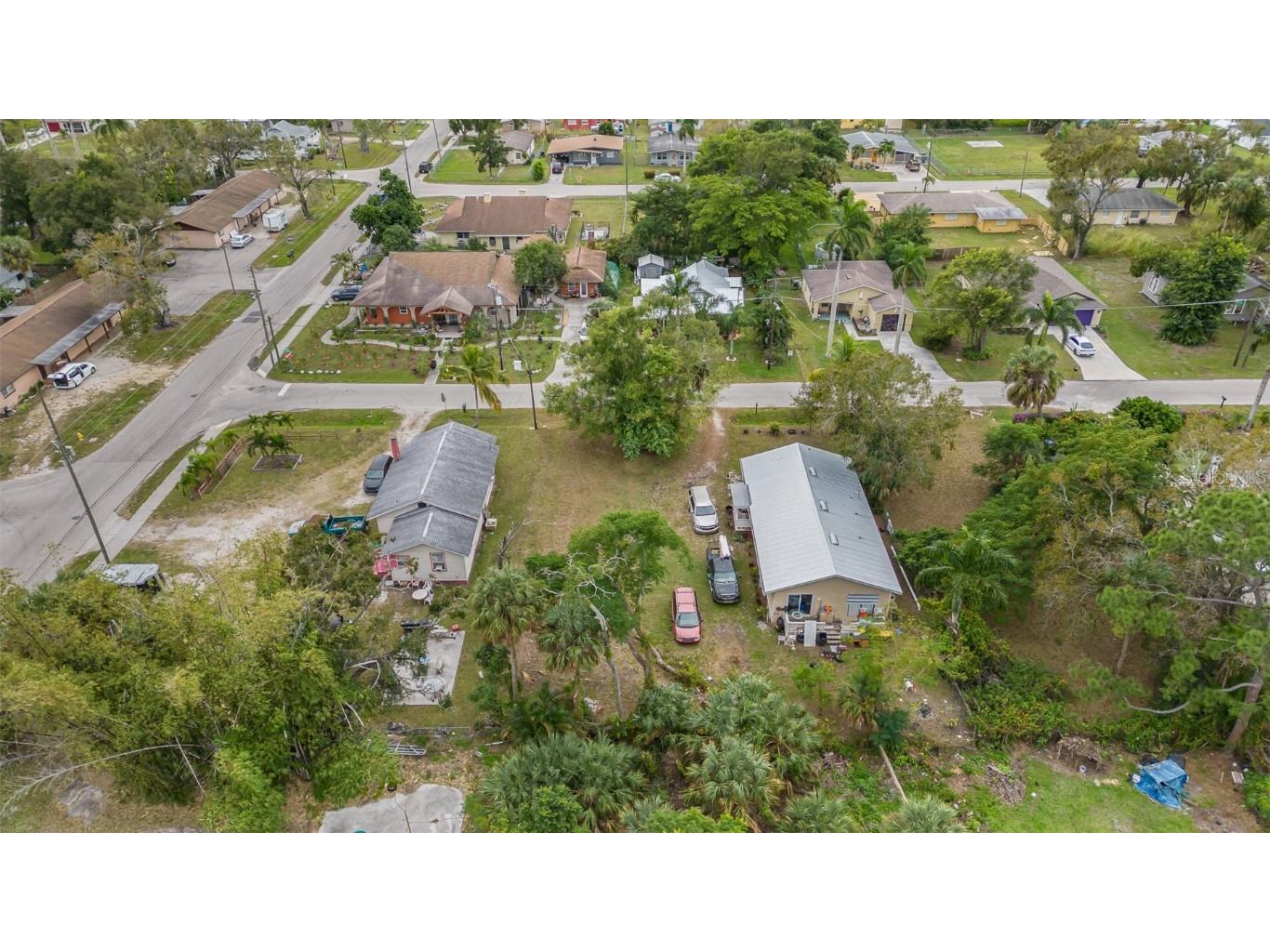 3759 Washington Avenue Fort Myers FL 33916 C7485816 image1