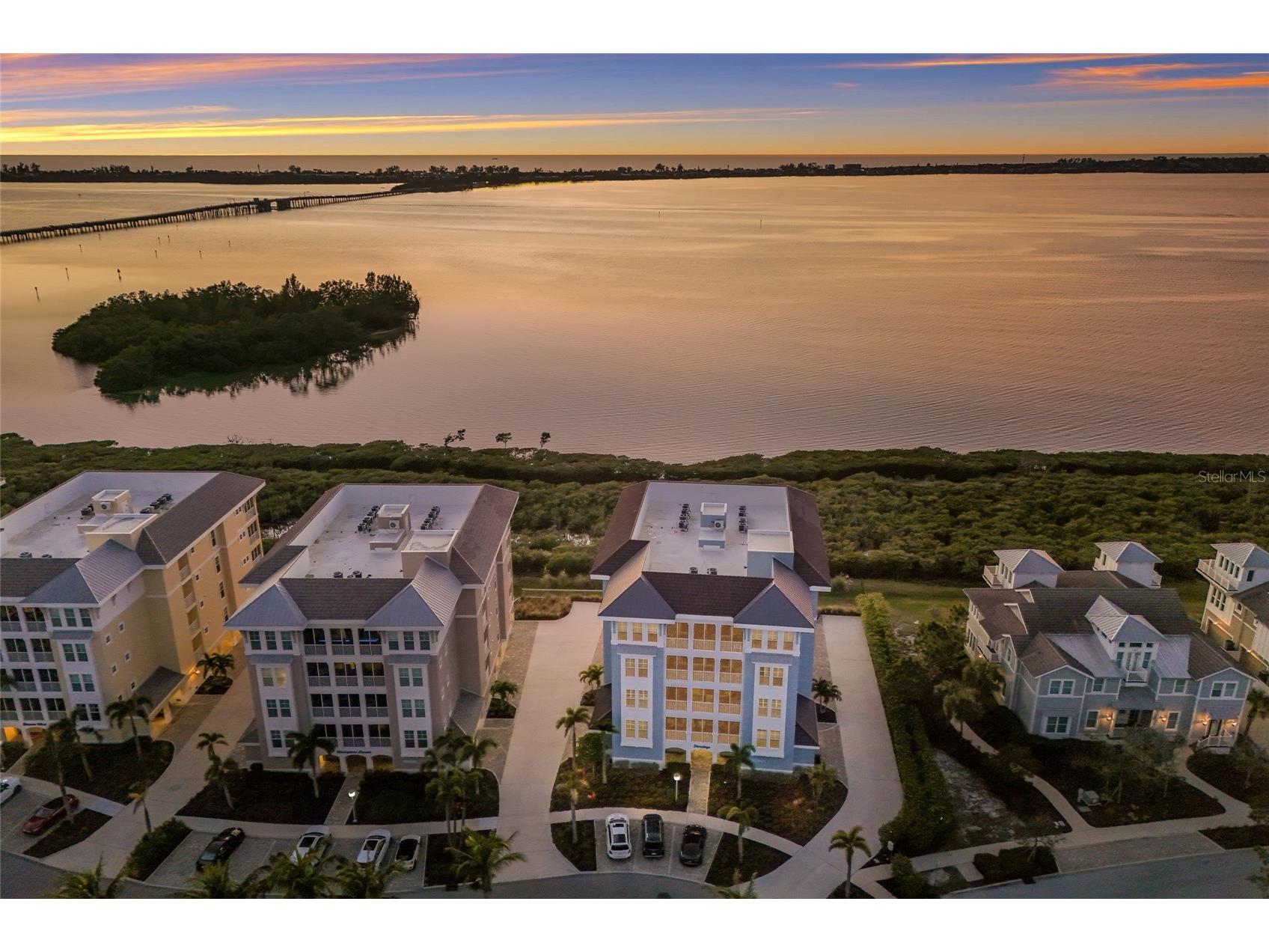 376 Aruba Circle #203 Bradenton FL 34209 A4684257 image2