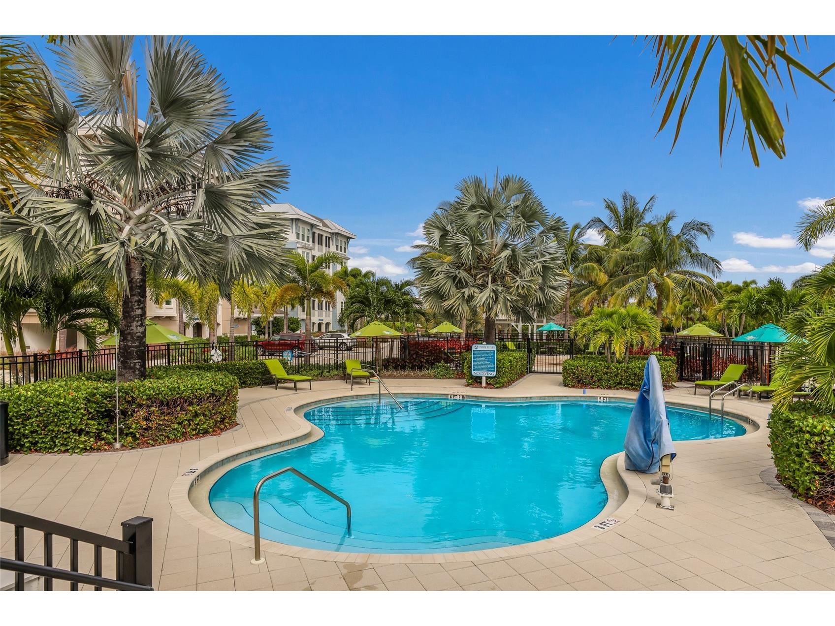 376 Aruba Circle #203 Bradenton FL 34209 A4684257 image57
