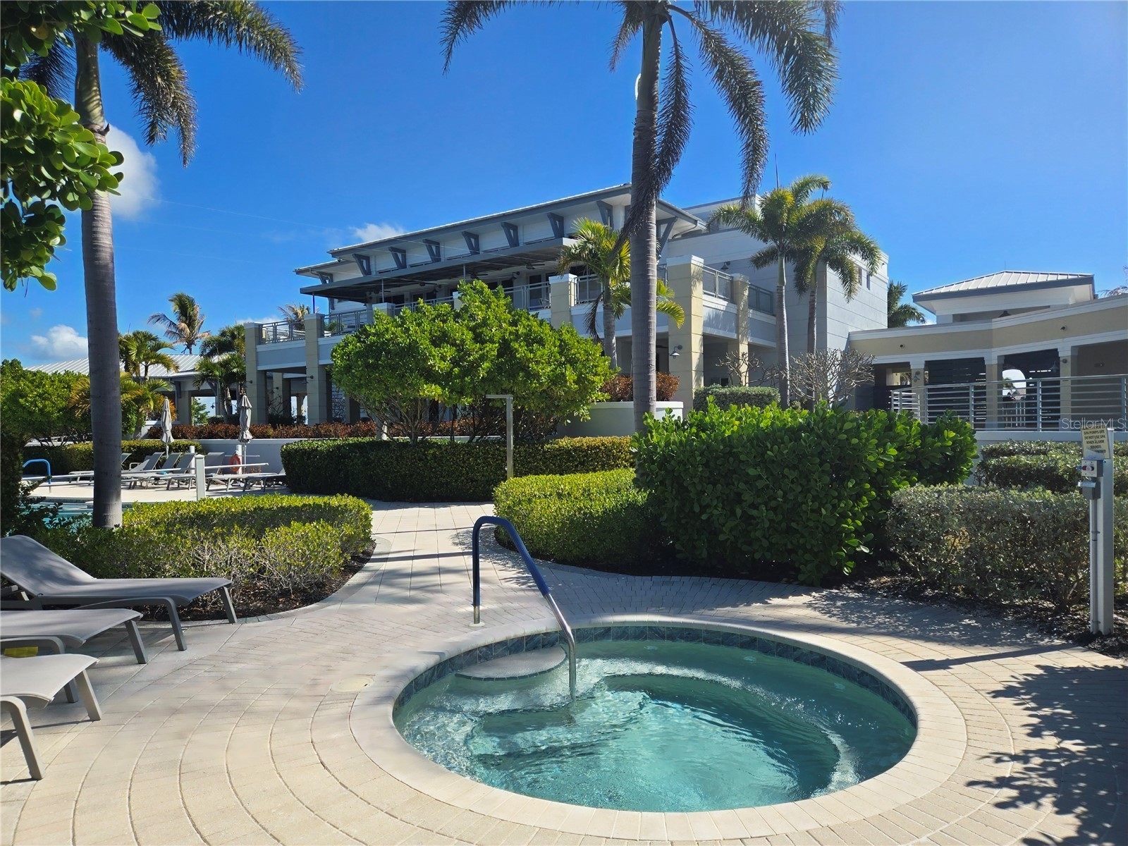 376 Aruba Circle #203 Bradenton FL 34209 A4684257 image75