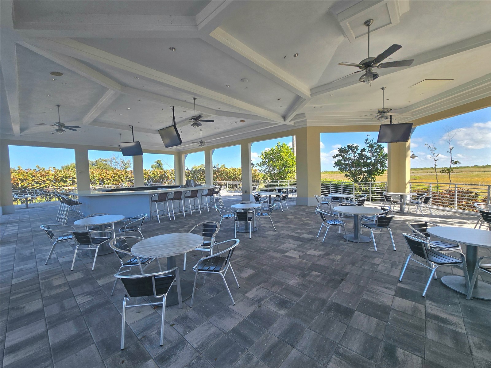 376 Aruba Circle #203 Bradenton FL 34209 A4684257 image81