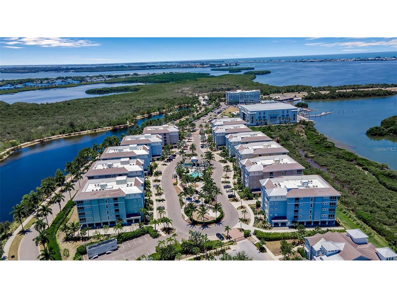 376 Aruba Circle #301 Bradenton FL 34209 A4688563 image10