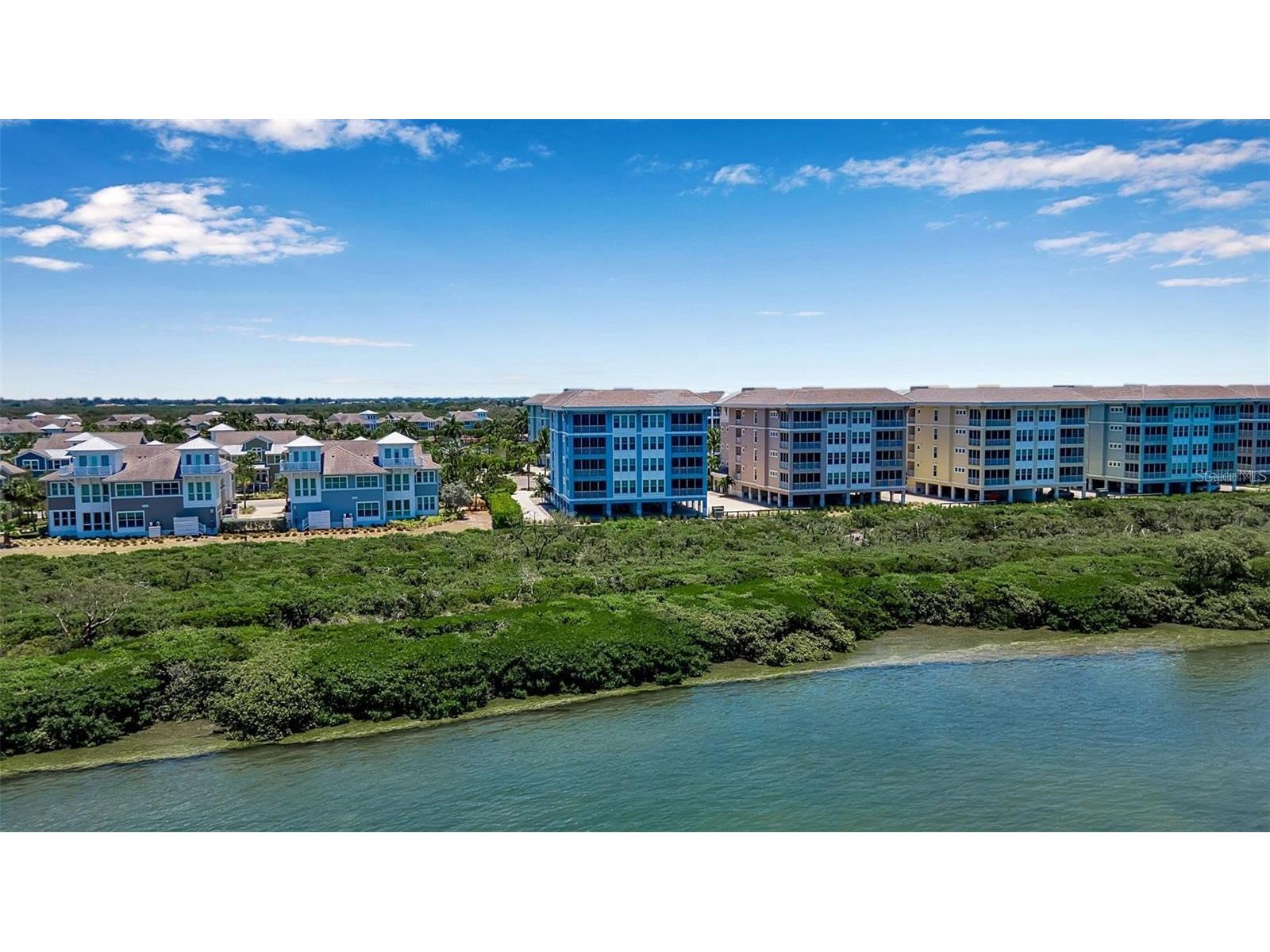376 Aruba Circle #301 Bradenton FL 34209 A4688563 image14