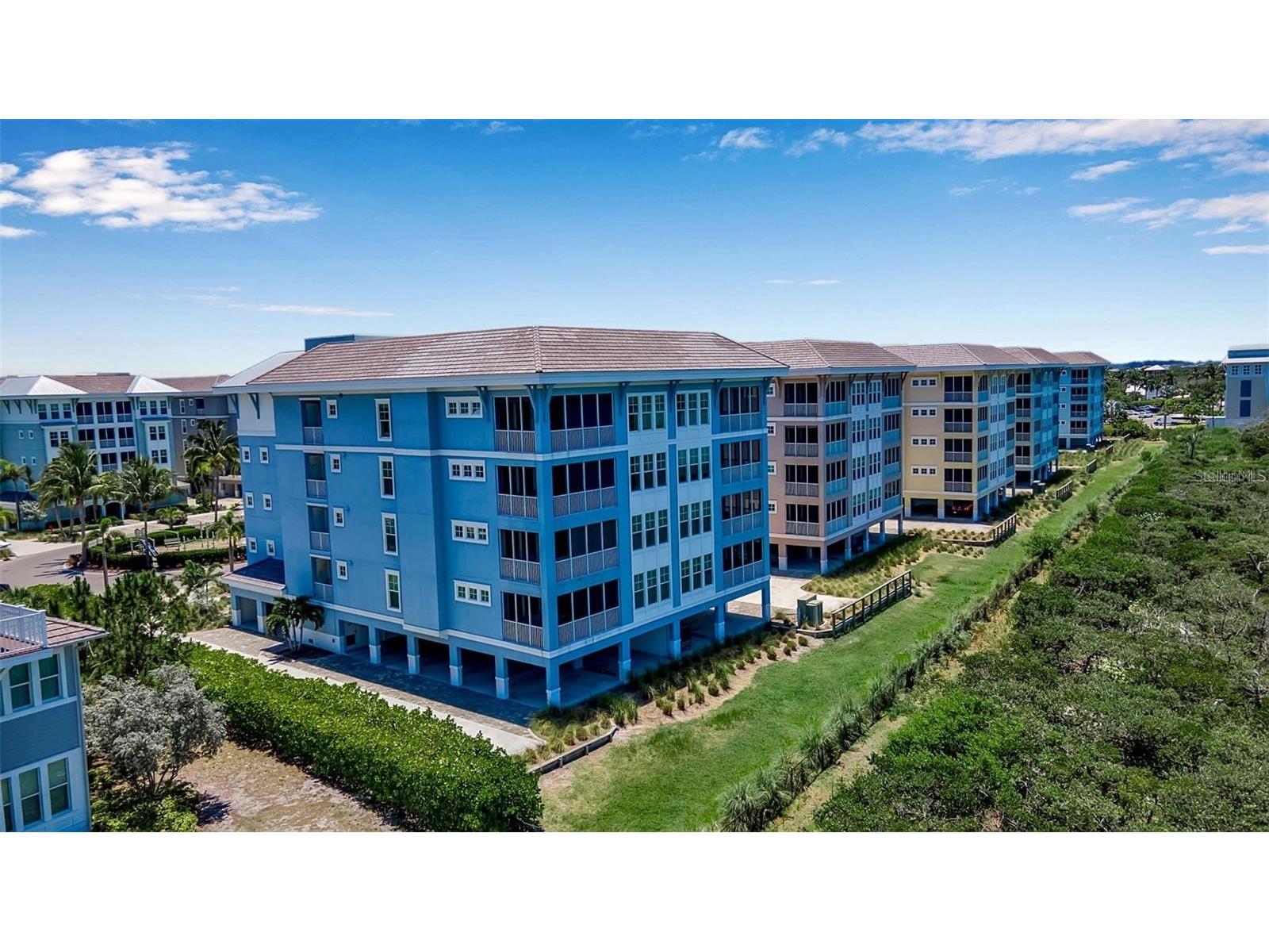 376 Aruba Circle #301 Bradenton FL 34209 A4688563 image15