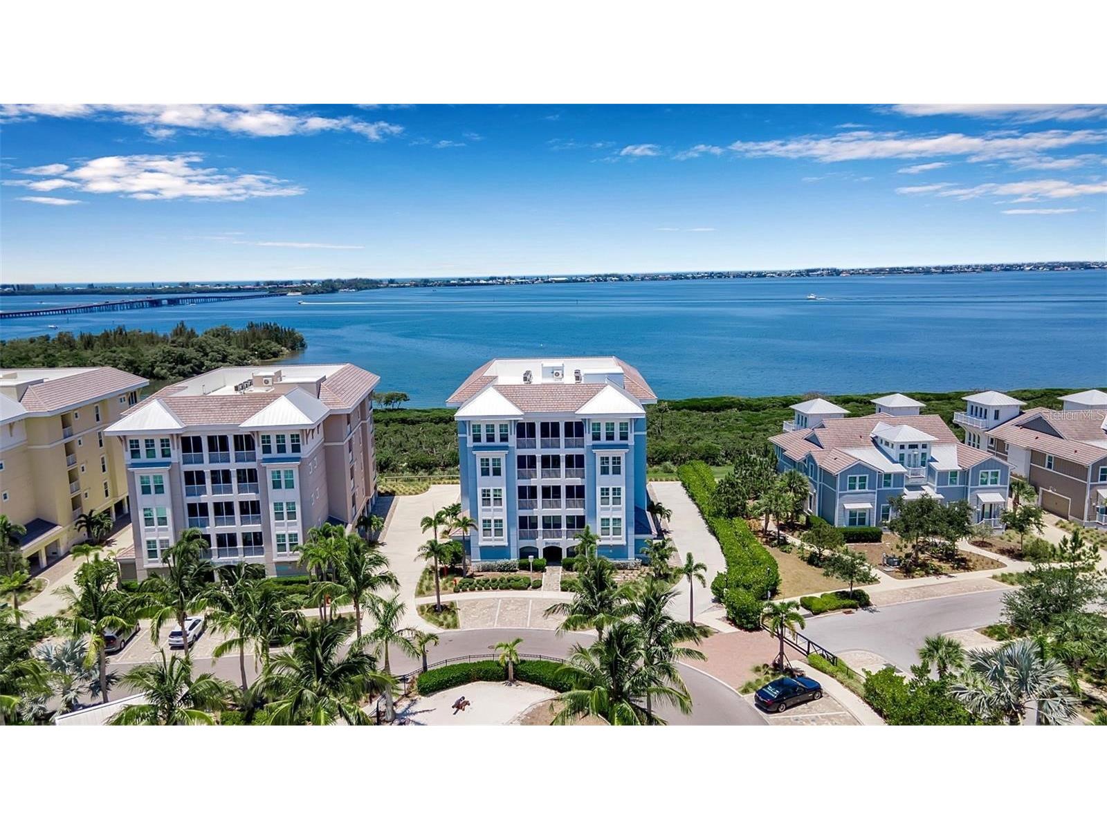 376 Aruba Circle #301 Bradenton FL 34209 A4688563 image6