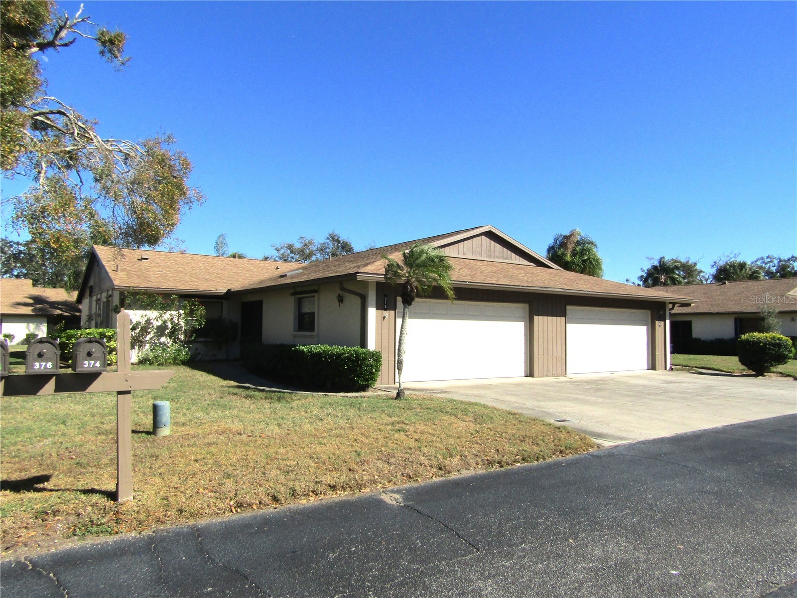 376 Oak Hill Drive #36 Sarasota FL 34232 A4680293 image1