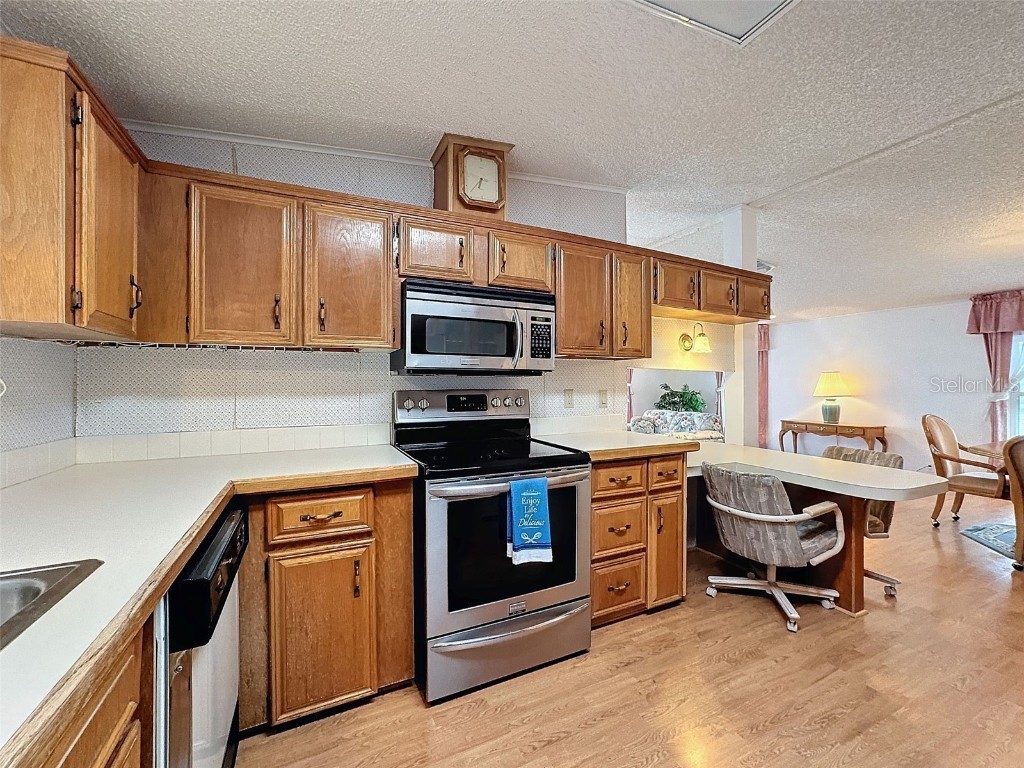 376 Victoria Drive Haines City FL 33844 - LAKE HENRY P4933703 image15