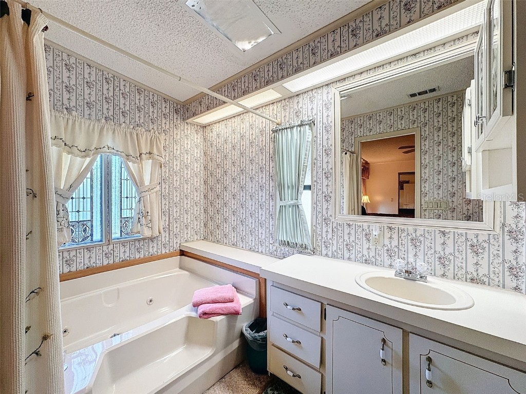 376 Victoria Drive Haines City FL 33844 - LAKE HENRY P4933703 image32