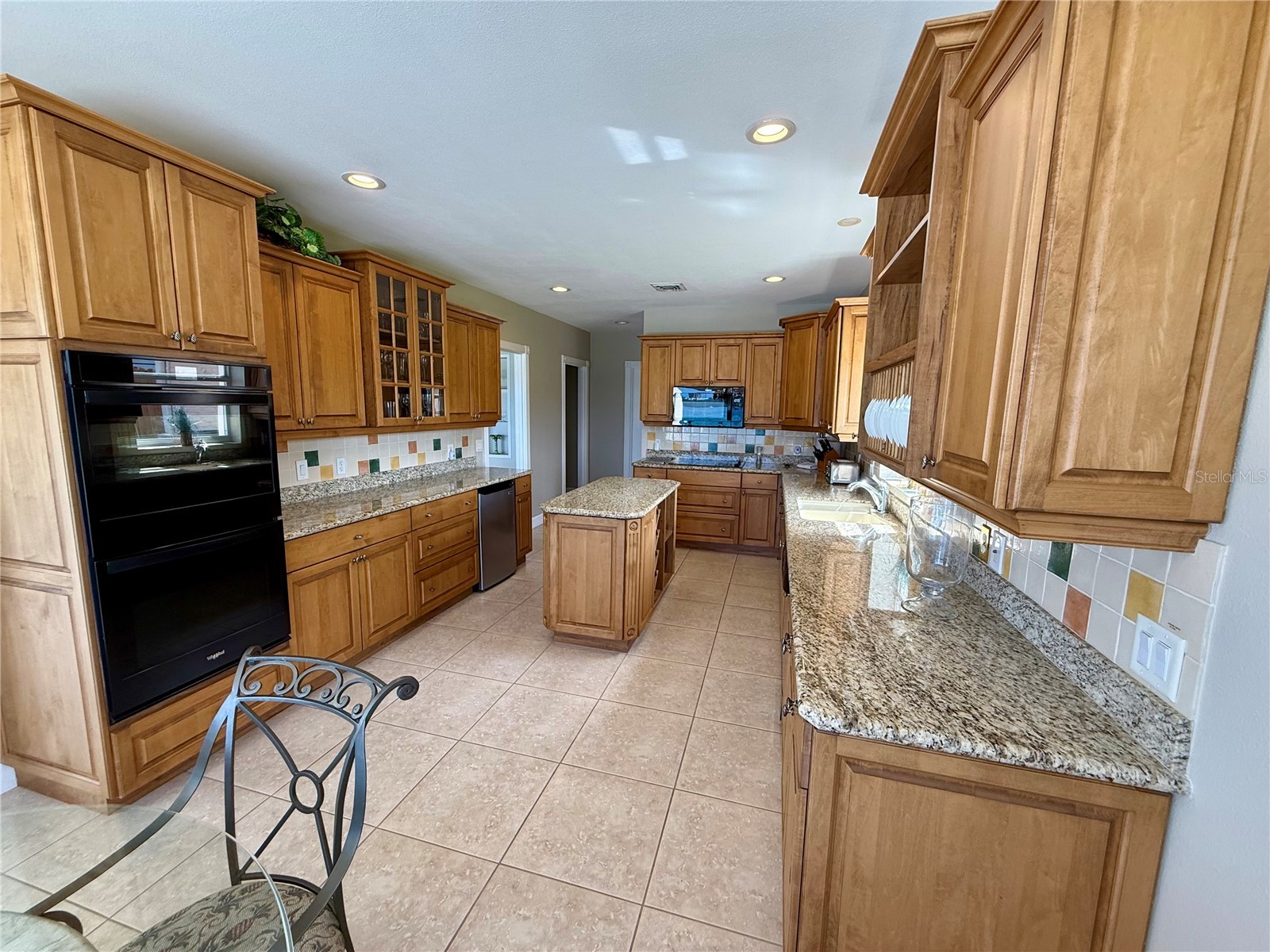376 W Royal Flamingo Drive Sarasota FL 34236 A4694844 image10