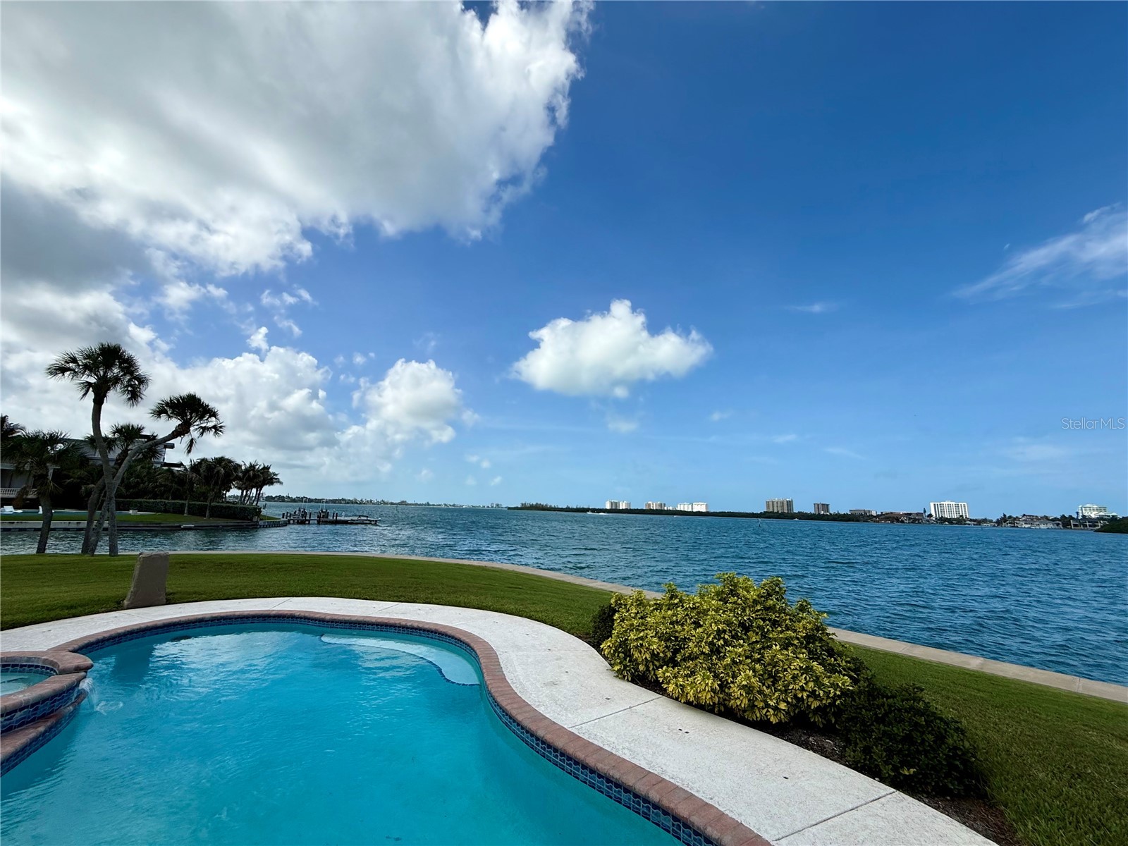 376 W Royal Flamingo Drive Sarasota FL 34236 A4694844 image34