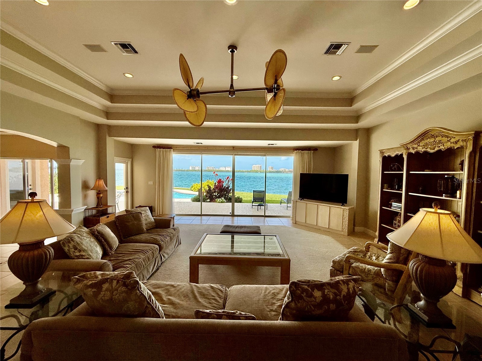 376 W Royal Flamingo Drive Sarasota FL 34236 A4694844 image8