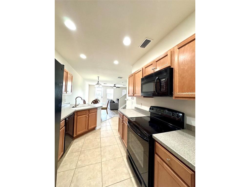 3760 82nd Avenue Circle E #102 Sarasota FL 34243 A4659085 image17