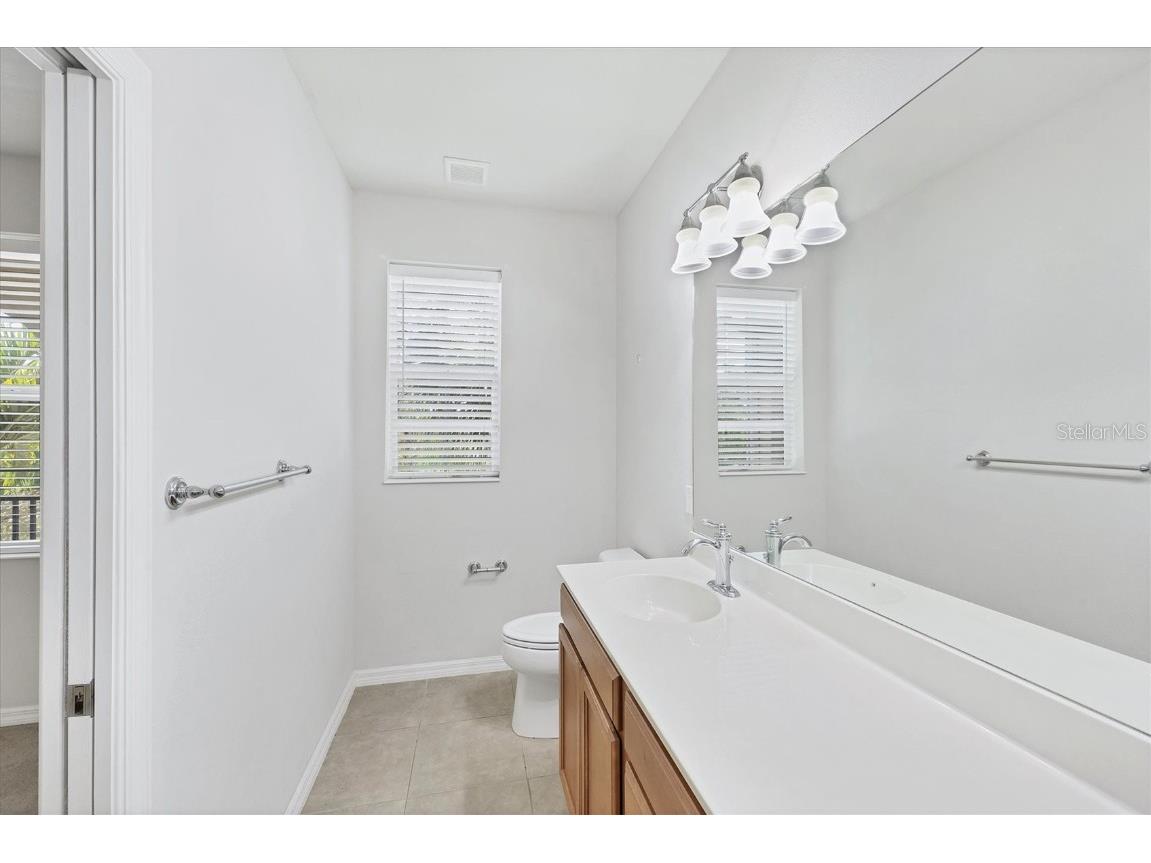 3760 82nd Avenue Circle E #102 Sarasota FL 34243 A4659085 image24