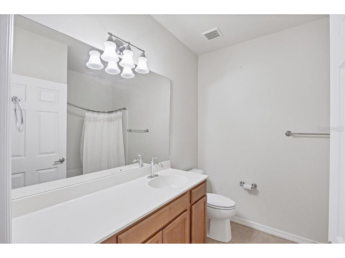 3760 82nd Avenue Circle E #102 Sarasota FL 34243 A4659085 image27