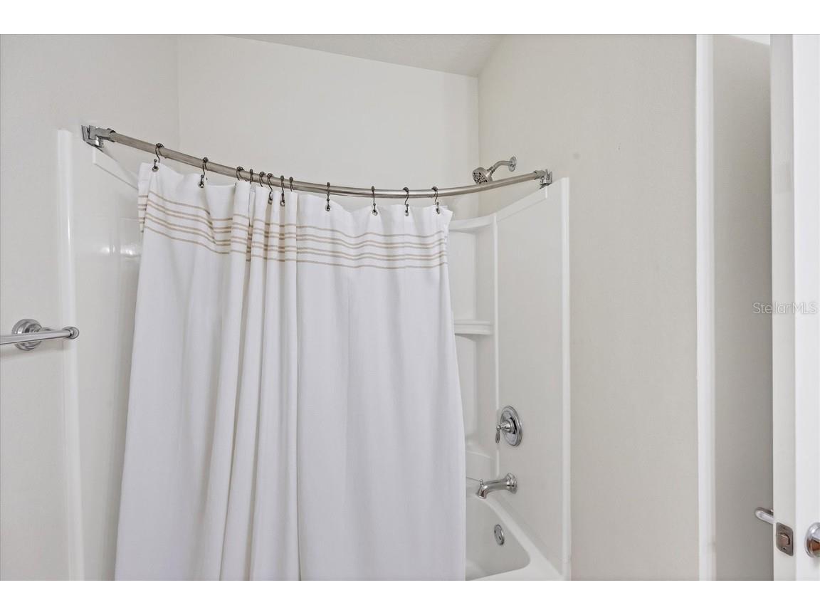 3760 82nd Avenue Circle E #102 Sarasota FL 34243 A4659085 image28