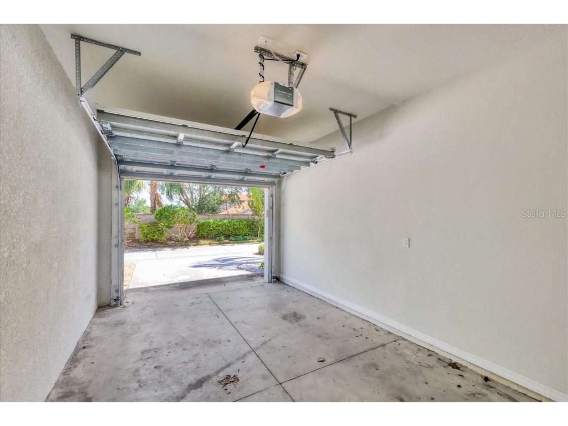 3760 82nd Avenue Circle E #102 Sarasota FL 34243 A4659085 image35