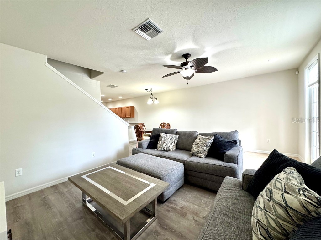 3760 82nd Avenue Circle E #102 Sarasota FL 34243 A4659085 image9