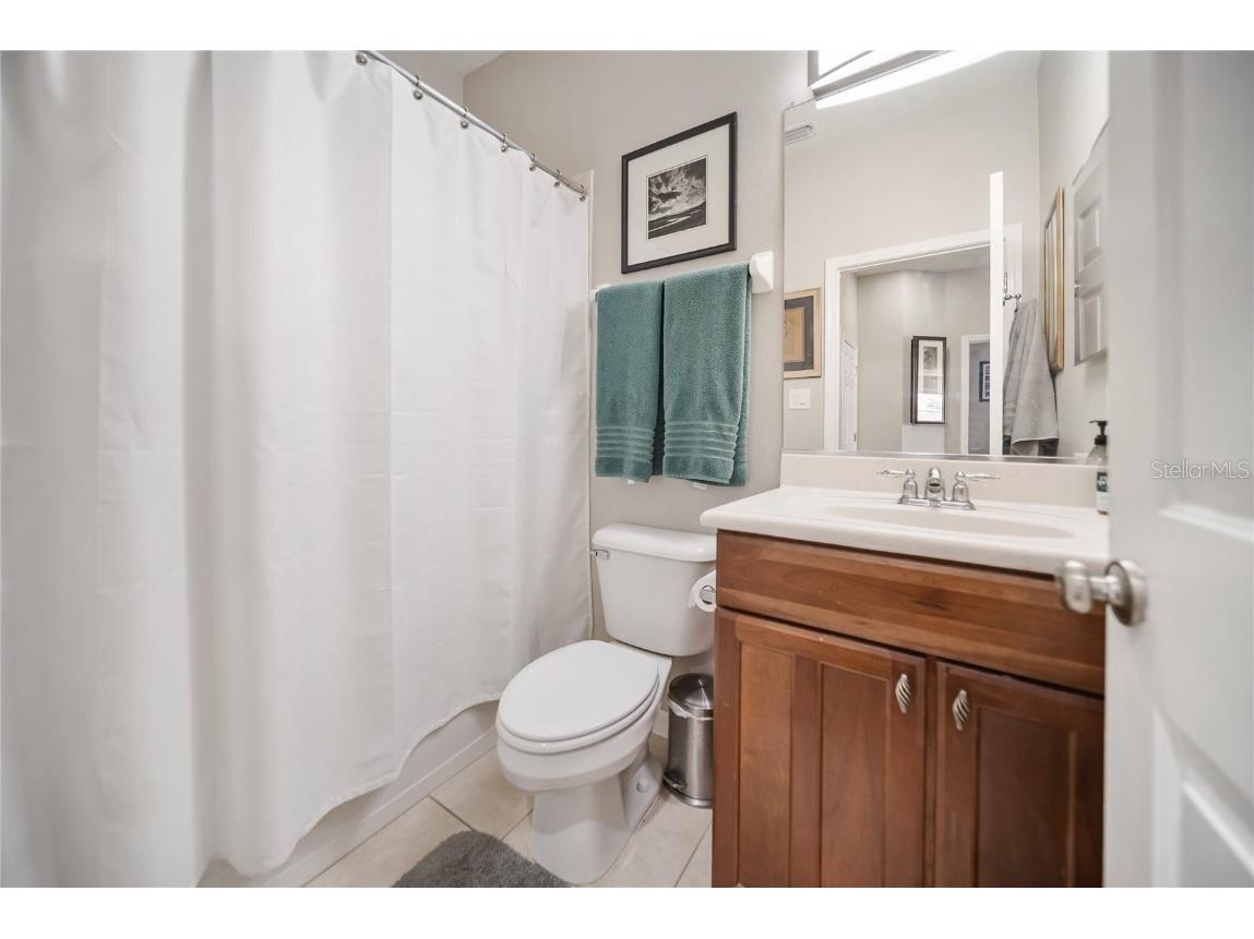 3760 Parkridge Circle #23-204 Sarasota FL 34243 A4674270 image26