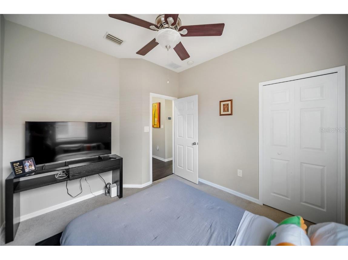 3760 Parkridge Circle #23-204 Sarasota FL 34243 A4674270 image28