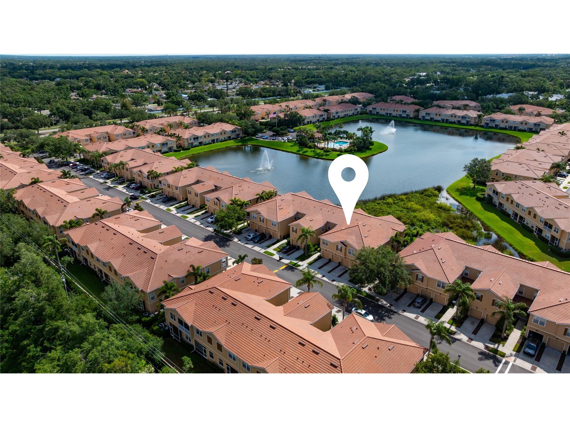 3760 Parkridge Circle #23-204 Sarasota FL 34243 A4699474 image2
