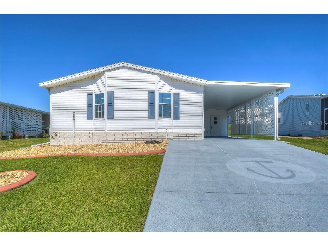 37601 Neukom Avenue Zephyrhills FL 33541 T3502406 image1