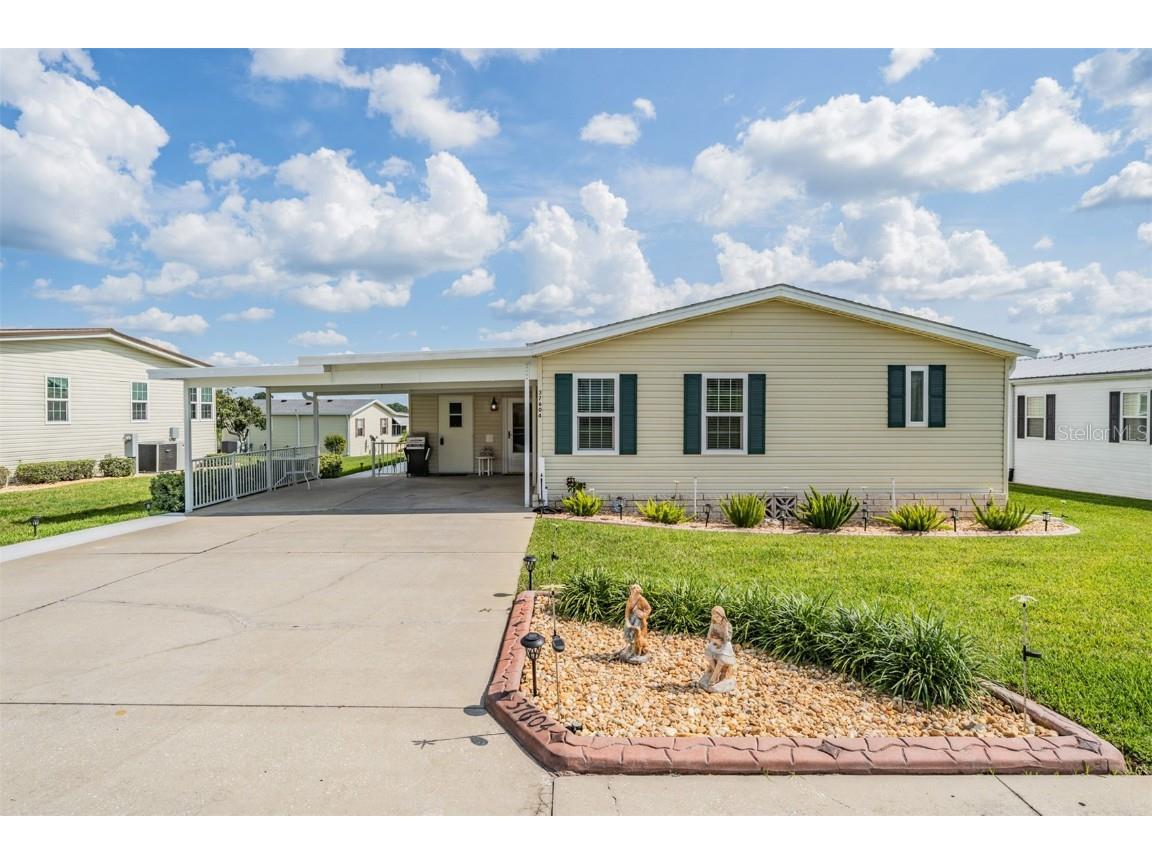 37604 New Horizons Boulevard Zephyrhills FL 33541 T3451921 image1