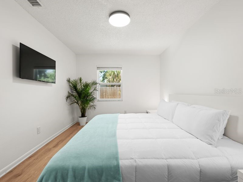 3761 21st Avenue S Saint Petersburg FL 33711 O6402111 image37