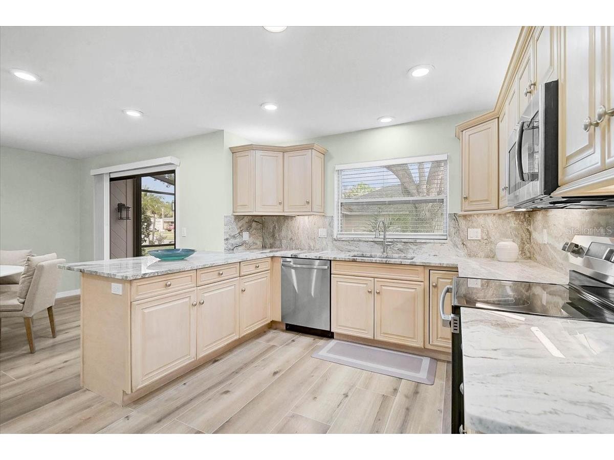 3761 Countryside Road Sarasota FL 34233 A4685476 image11