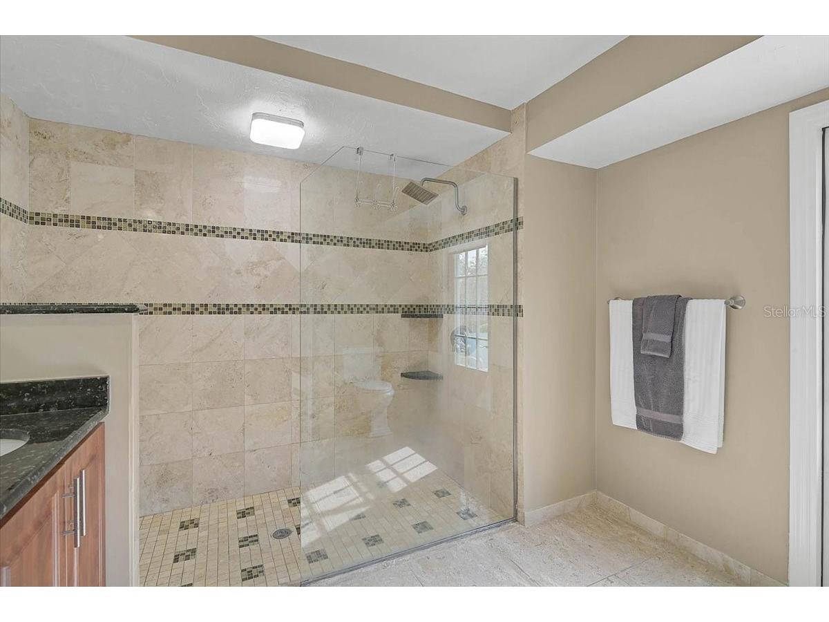 3761 Countryside Road Sarasota FL 34233 A4685476 image23